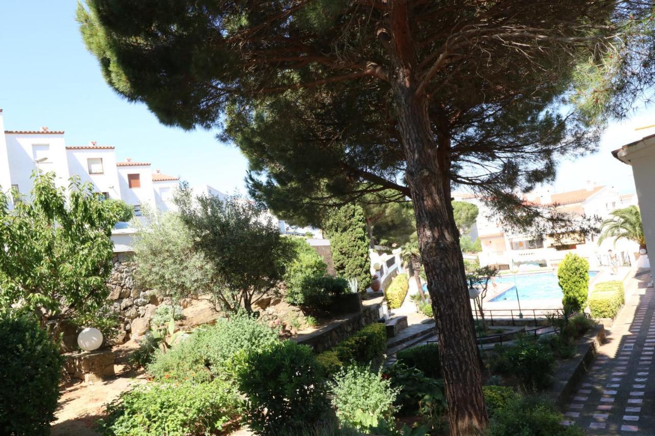 Jardins III B 2 - Piso Con Vista Al Mar Y Piscina Appartement Roses Buitenkant foto